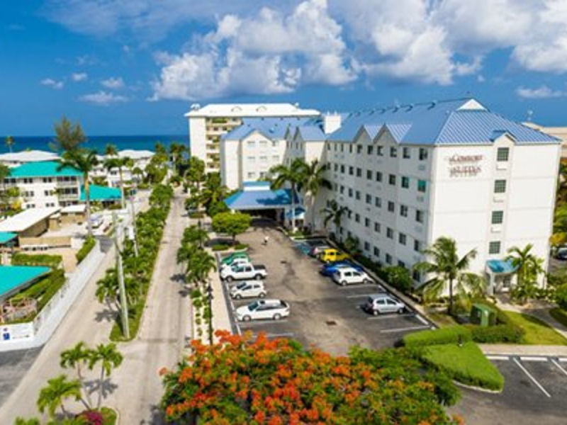 Comfort Suites