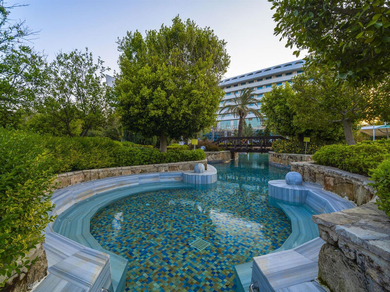 Concorde Deluxe Resort