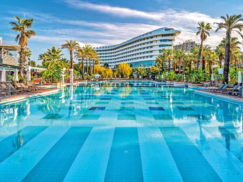 Concorde Deluxe Resort