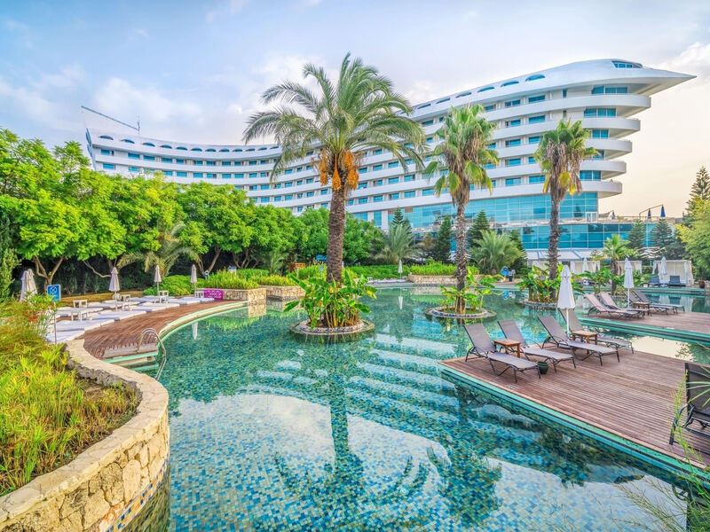 Concorde Deluxe Resort