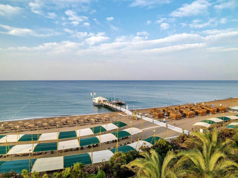 Concorde Deluxe Resort