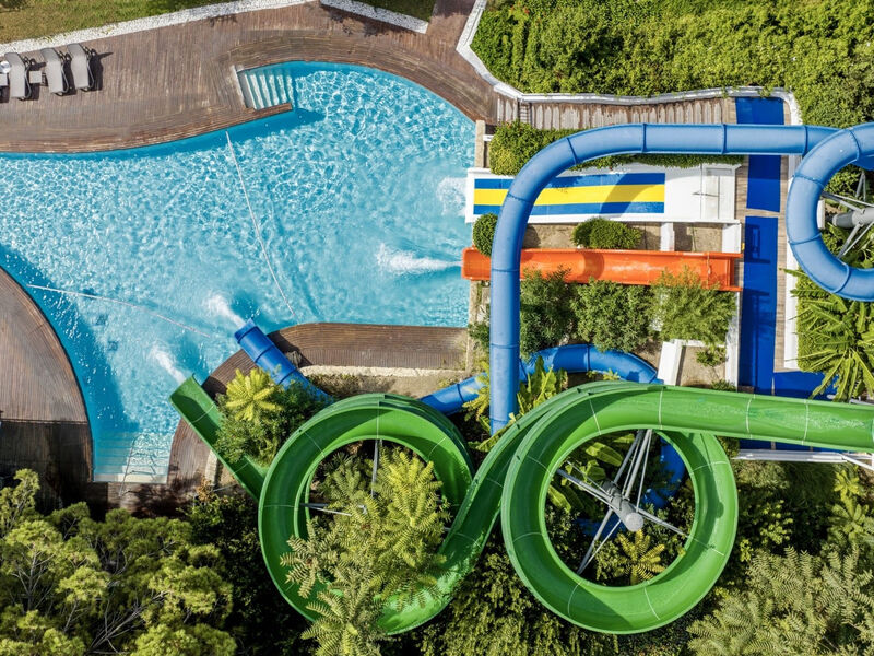 Concorde Deluxe Resort