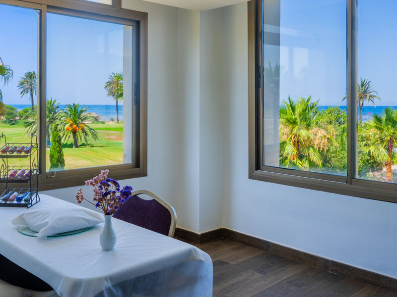 Barcelo Green Park Palace