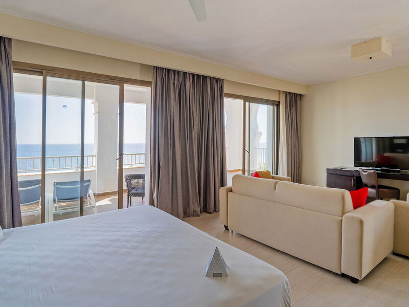 Barcelo Green Park Palace