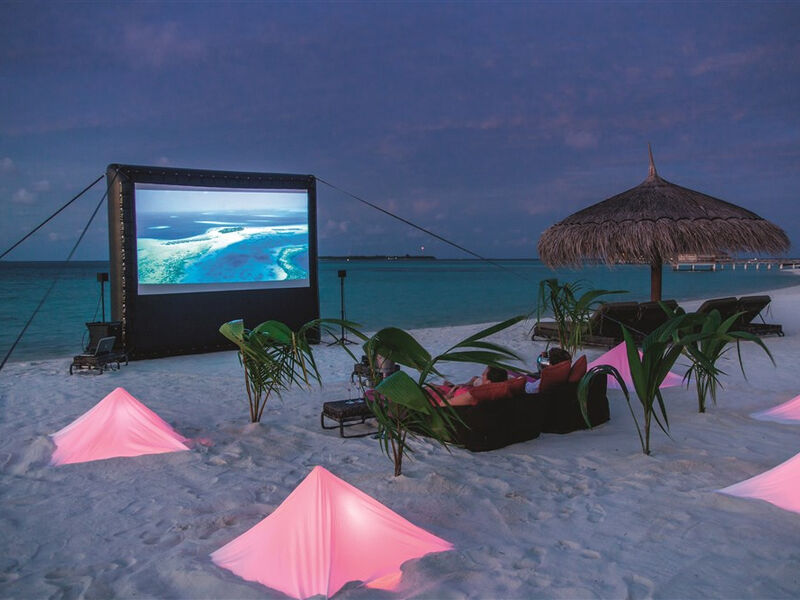 Constance Moofushi