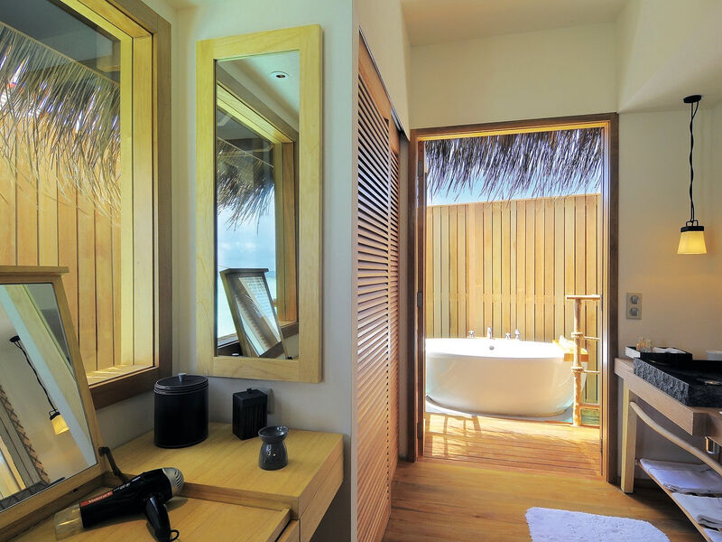 Constance Moofushi Maldives