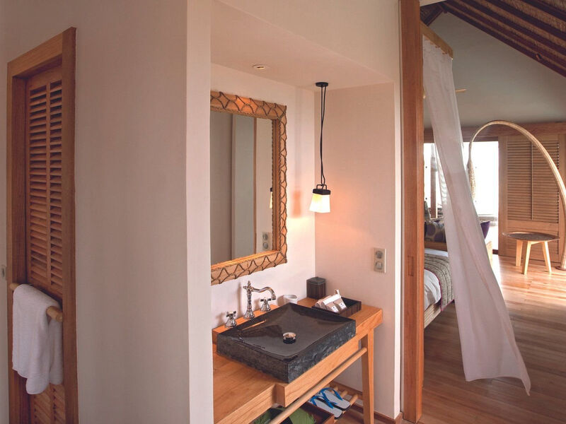 Constance Moofushi Maldives