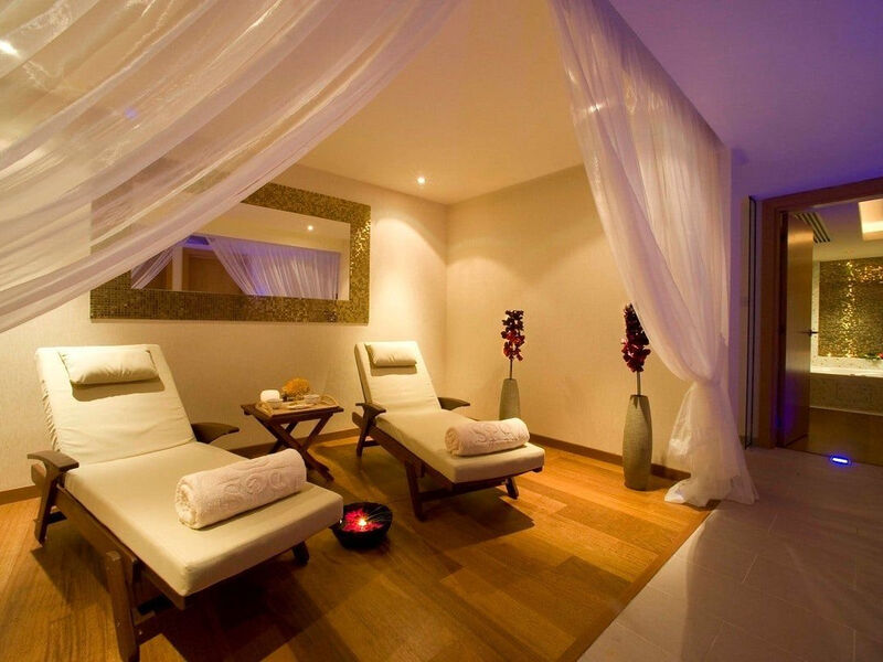 Constantinou Bros Asimina Suites 