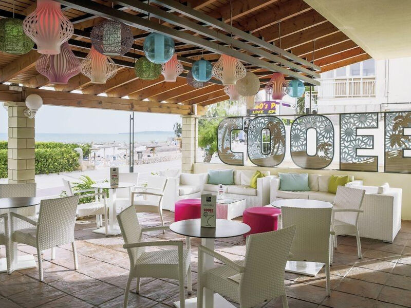 Cooee Cap De Mar Apartmentos