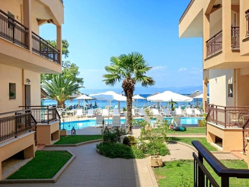 Cooee Mediterranean Beach