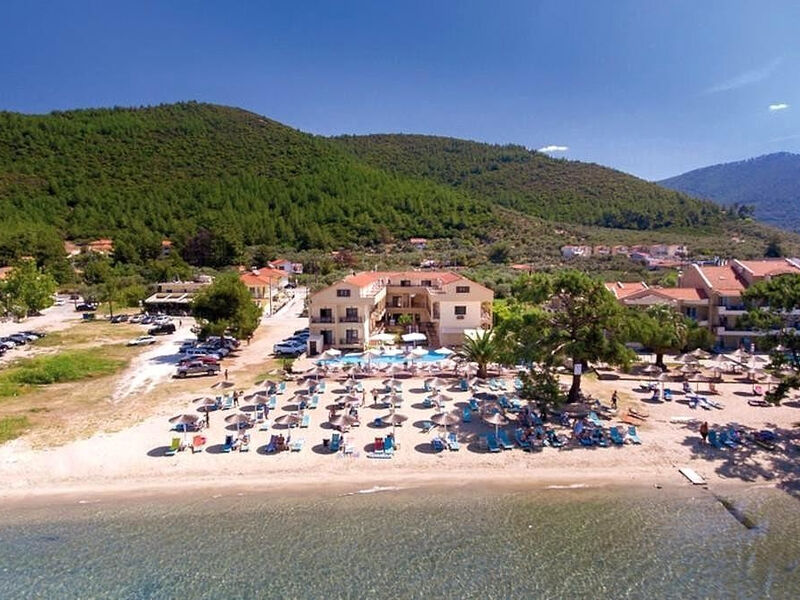 Cooee Mediterranean Beach