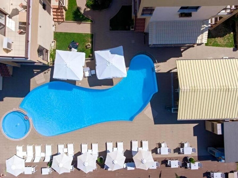 Cooee Mediterranean Beach