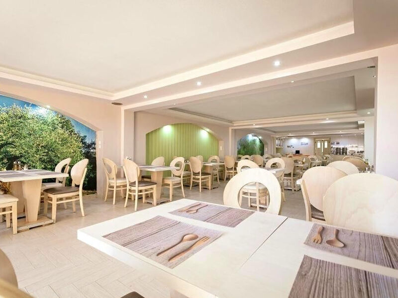 Cooee Mediterranean Beach