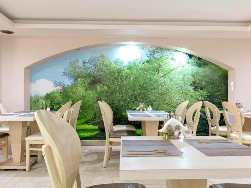 Cooee Mediterranean Beach