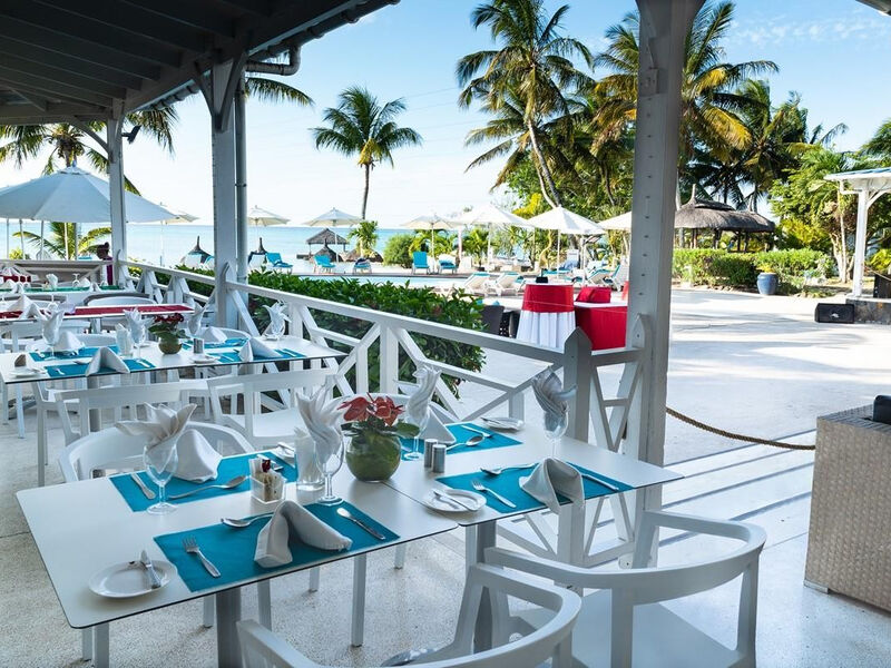 Mont Choisy Coral Azur Beach Resort