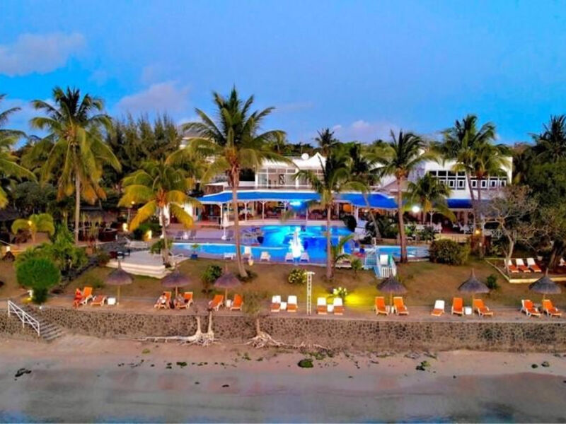 Mont Choisy Coral Azur Beach Resort