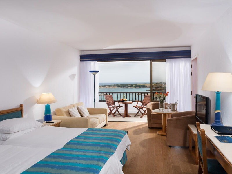 Coral Beach & Resort