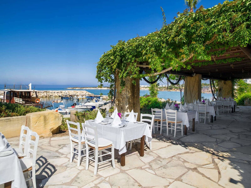 Coral Beach & Resort