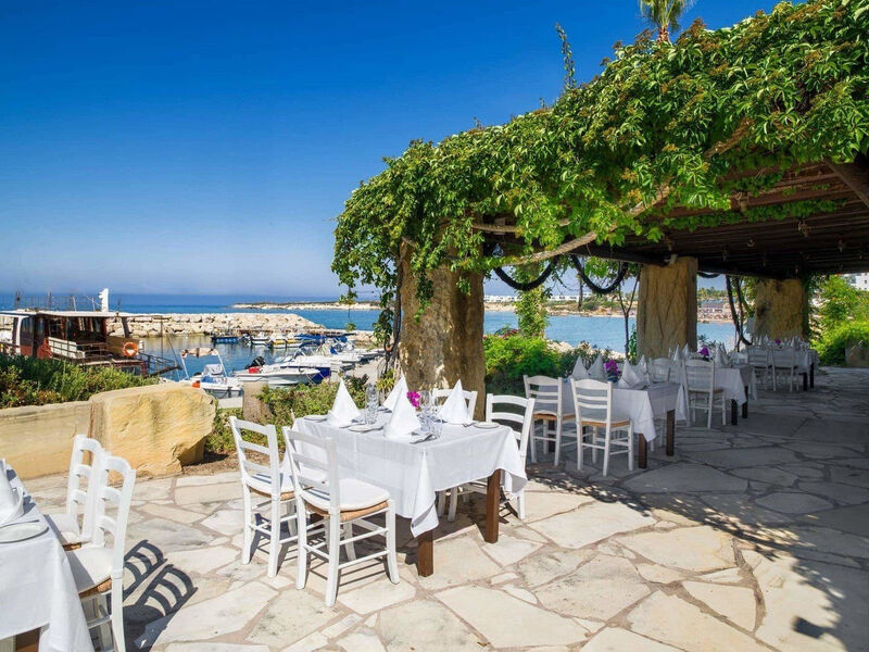 Coral Beach & Resort