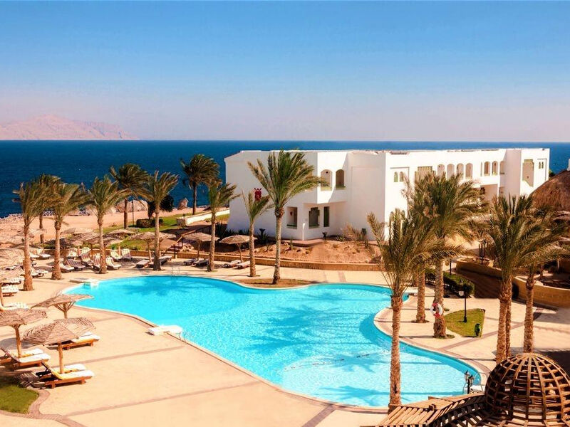 Coral Beach Tiran