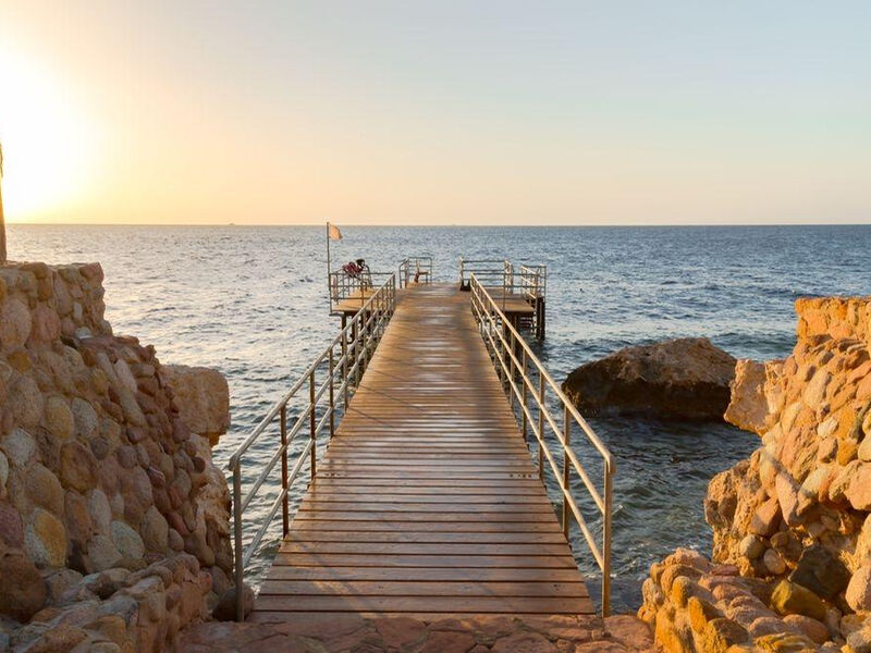 Coral Beach Tiran