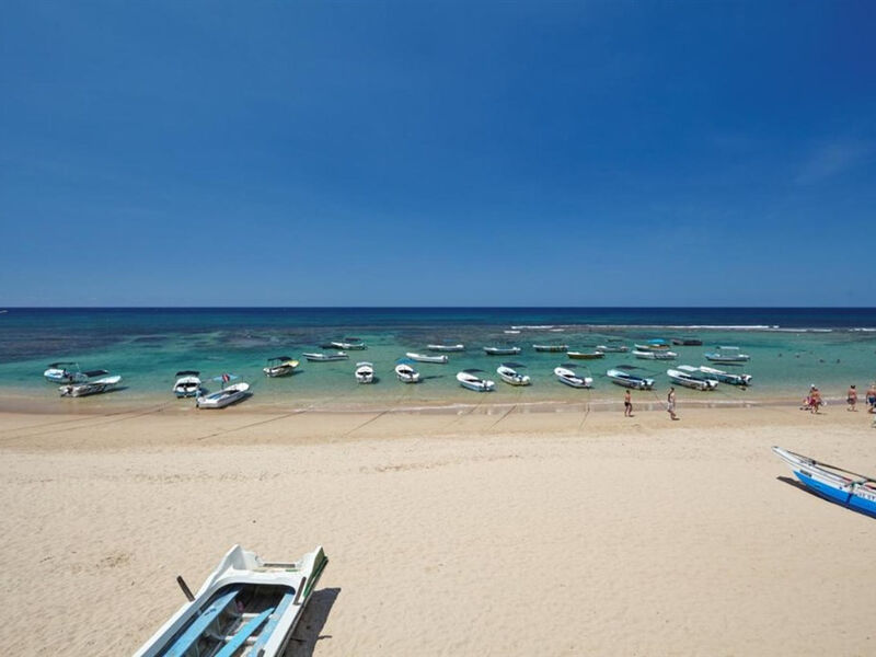 Hotel Coral Sand