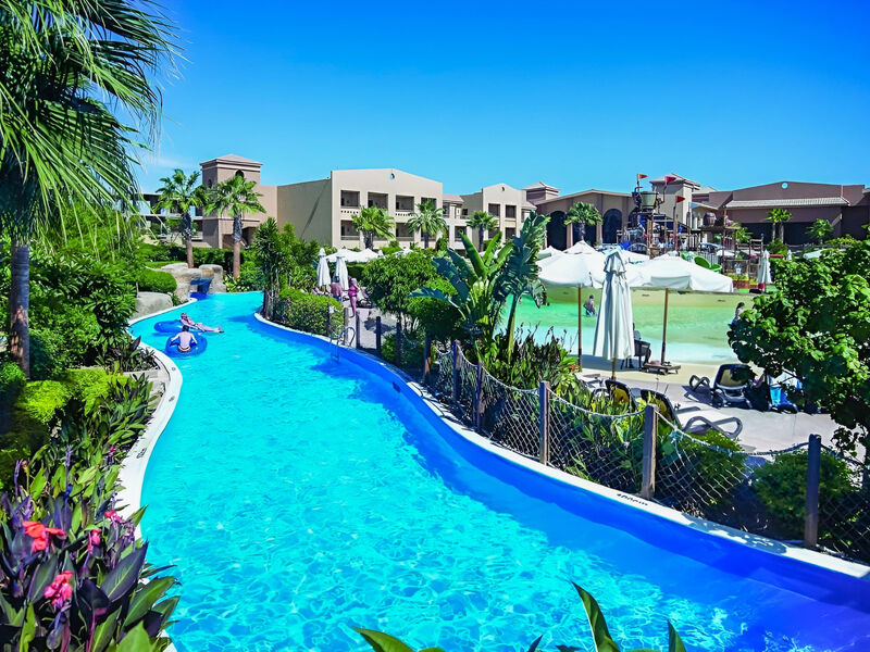 Coral Sea Aqua Club Resort