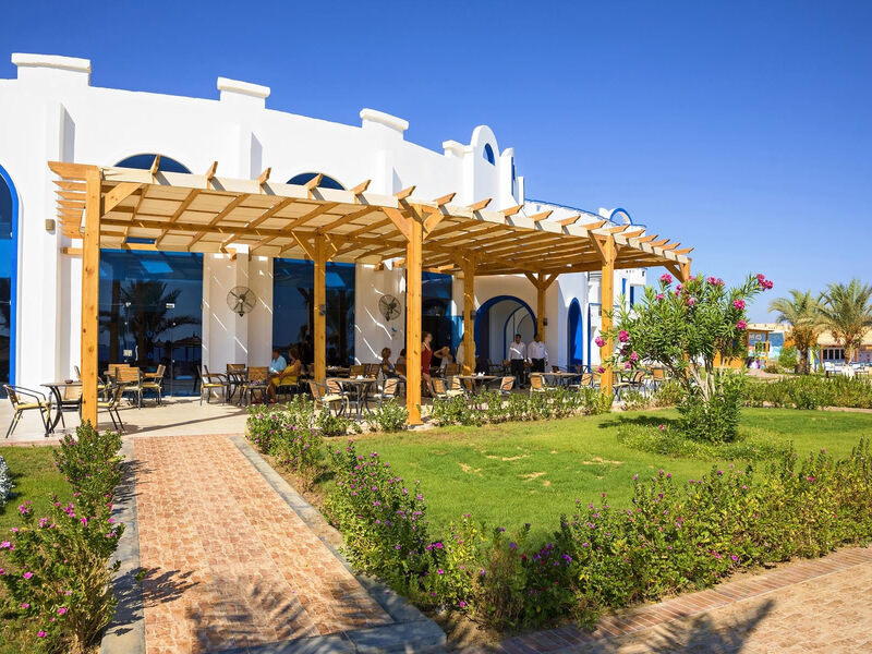 Coral Sun Beach Resort