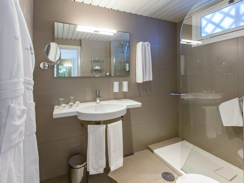 Corallium Beach By Lopesan