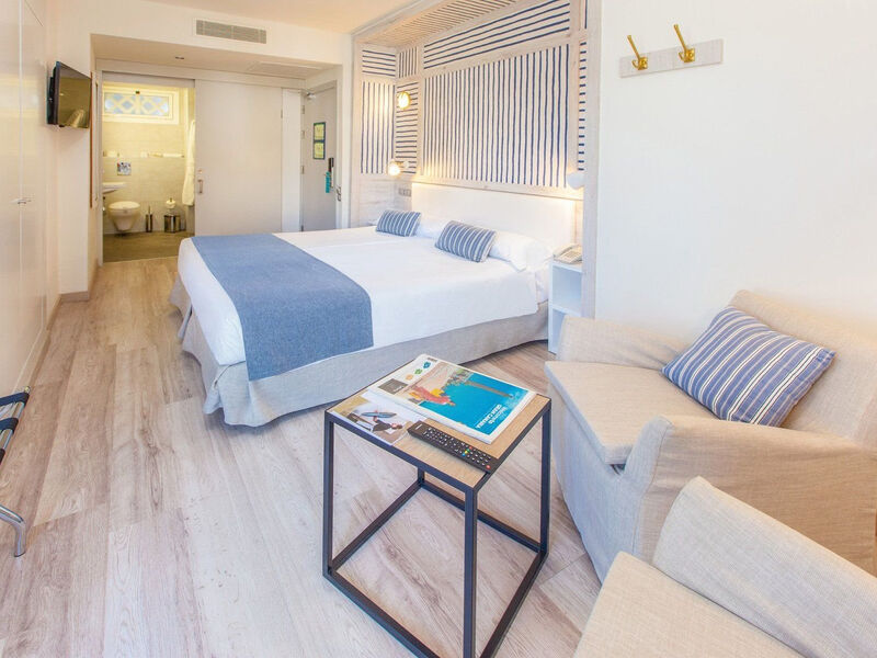 Corallium Beach By Lopesan