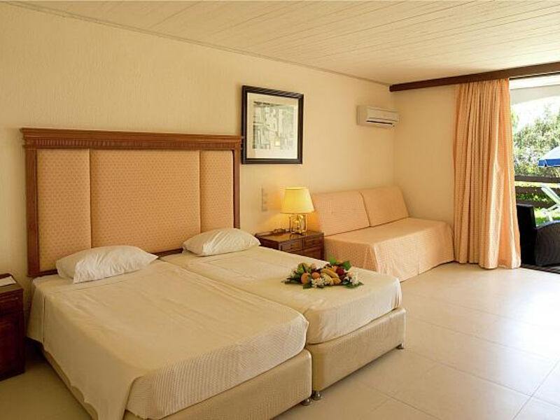 Corfu Holiday Palace