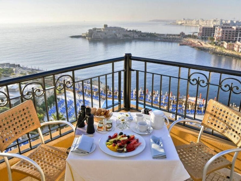 Corinthia St. George'S Bay