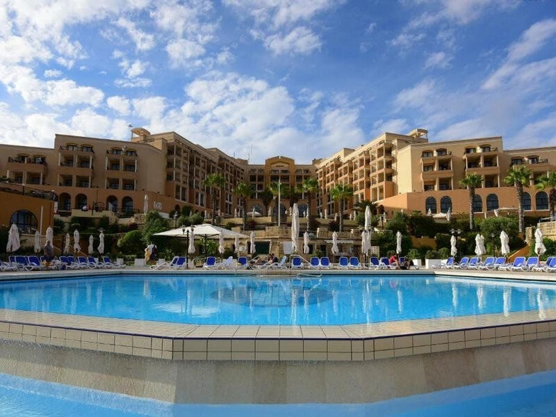 Corinthia St. George'S Bay