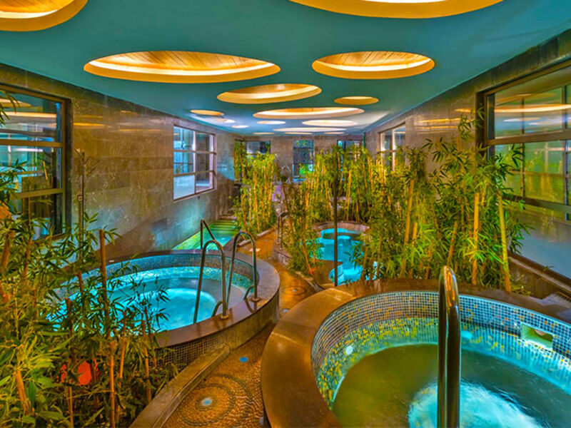 Cornelia Diamond Golf Resort & Spa