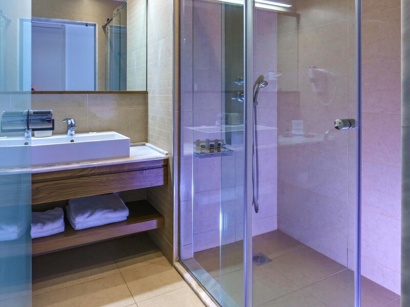 Cosmopolitan Hotel & Spa