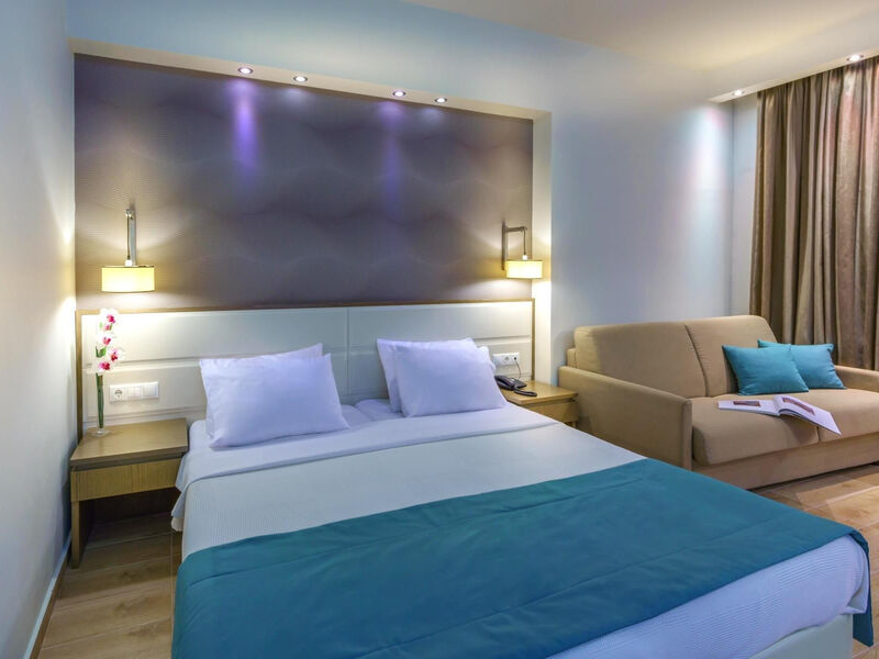 Cosmopolitan Hotel & Spa