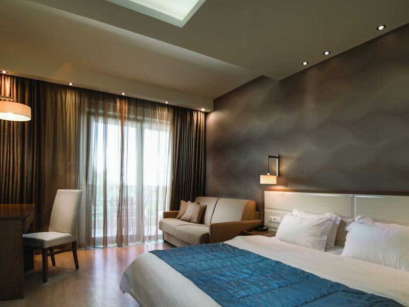 Cosmopolitan Hotel & Spa