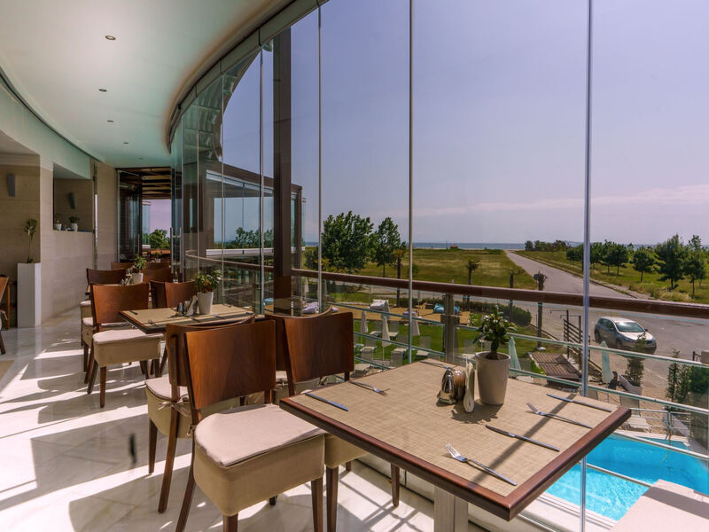 Cosmopolitan Hotel & Spa