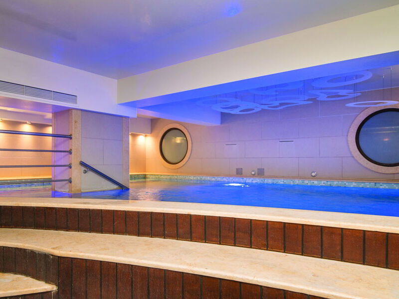 Cosmopolitan Hotel & Spa