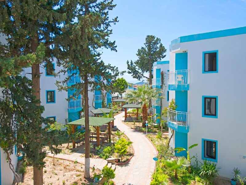 Costa Carina Resort