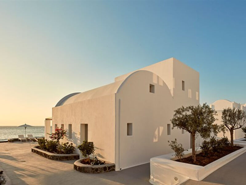 Costa Grand Resort & Spa