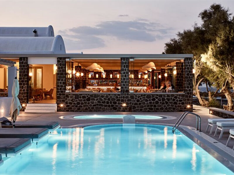 Costa Grand Resort & Spa