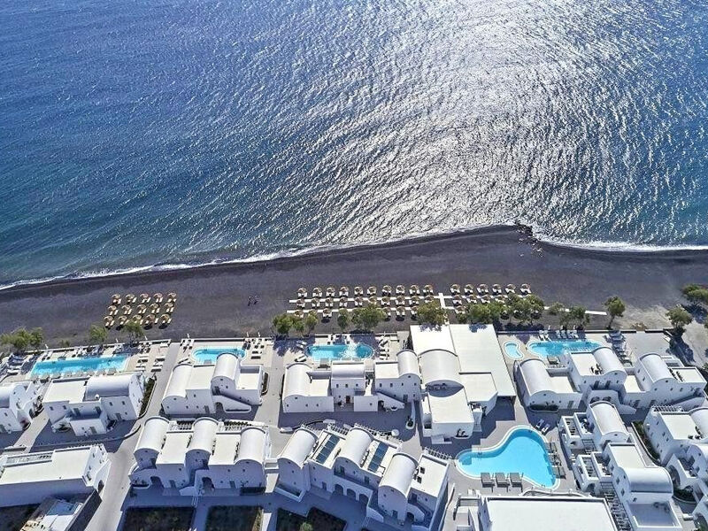 Costa Grand Resort & Spa