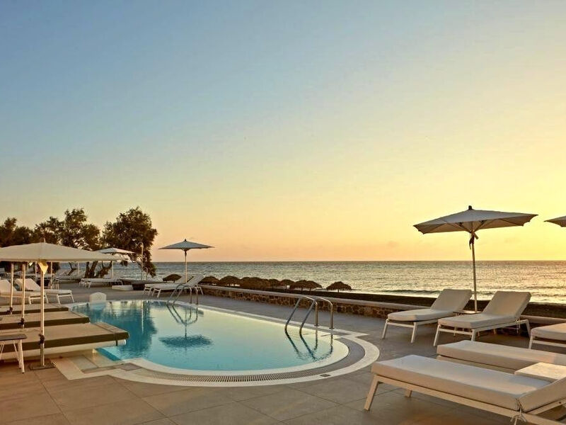 Costa Grand Resort & Spa