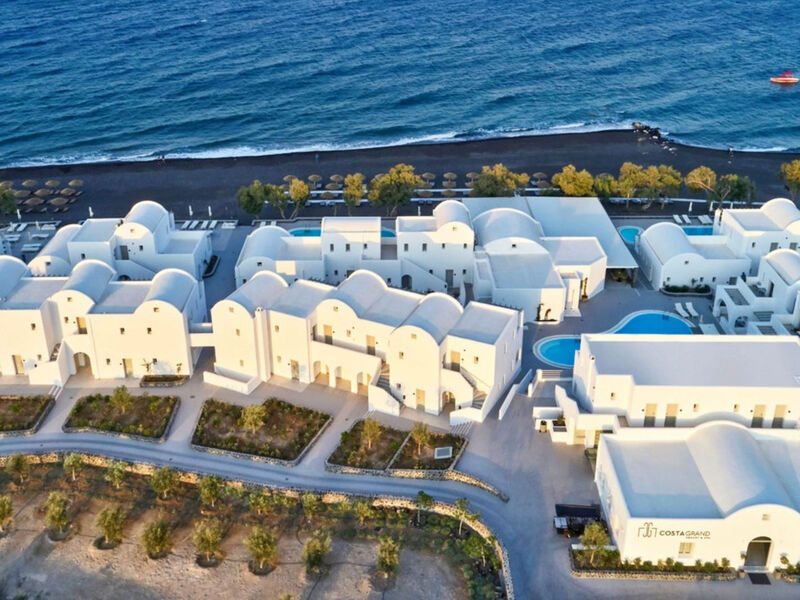 Costa Grand Resort & Spa