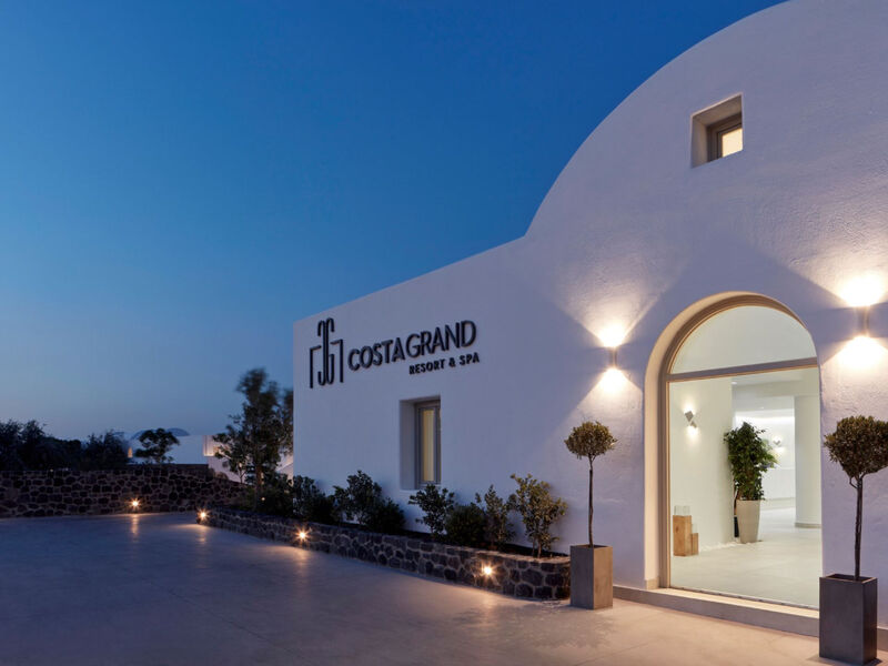 Costa Grand Resort & Spa
