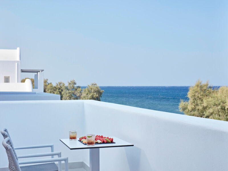 Costa Grand Resort & Spa