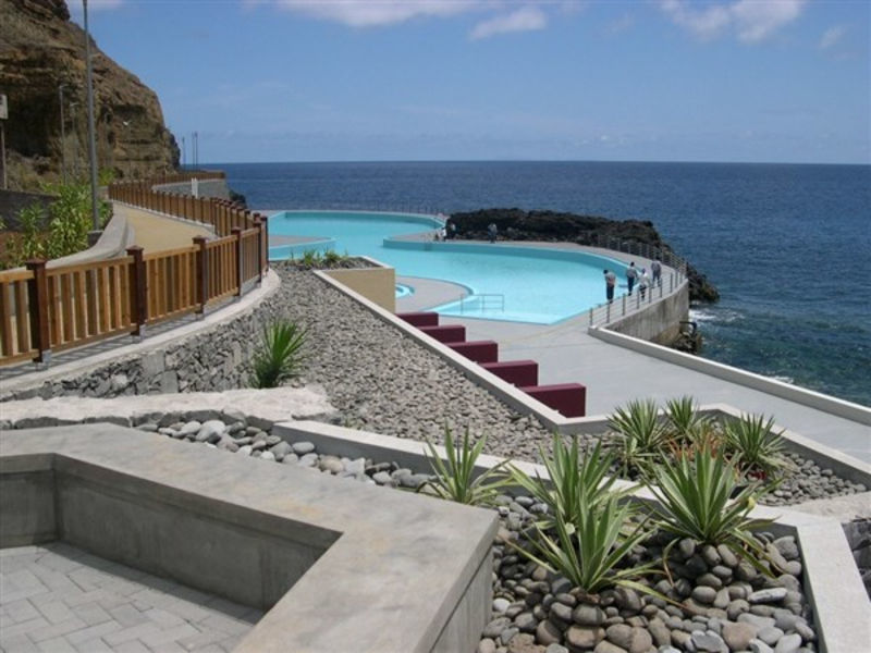 Costa Linda