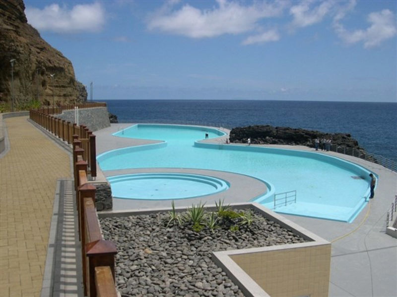 Costa Linda