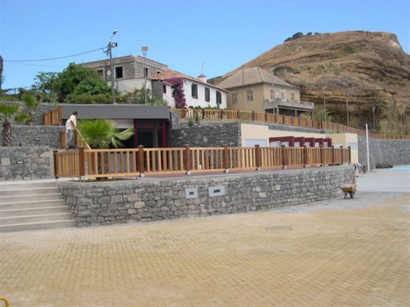 Costa Linda